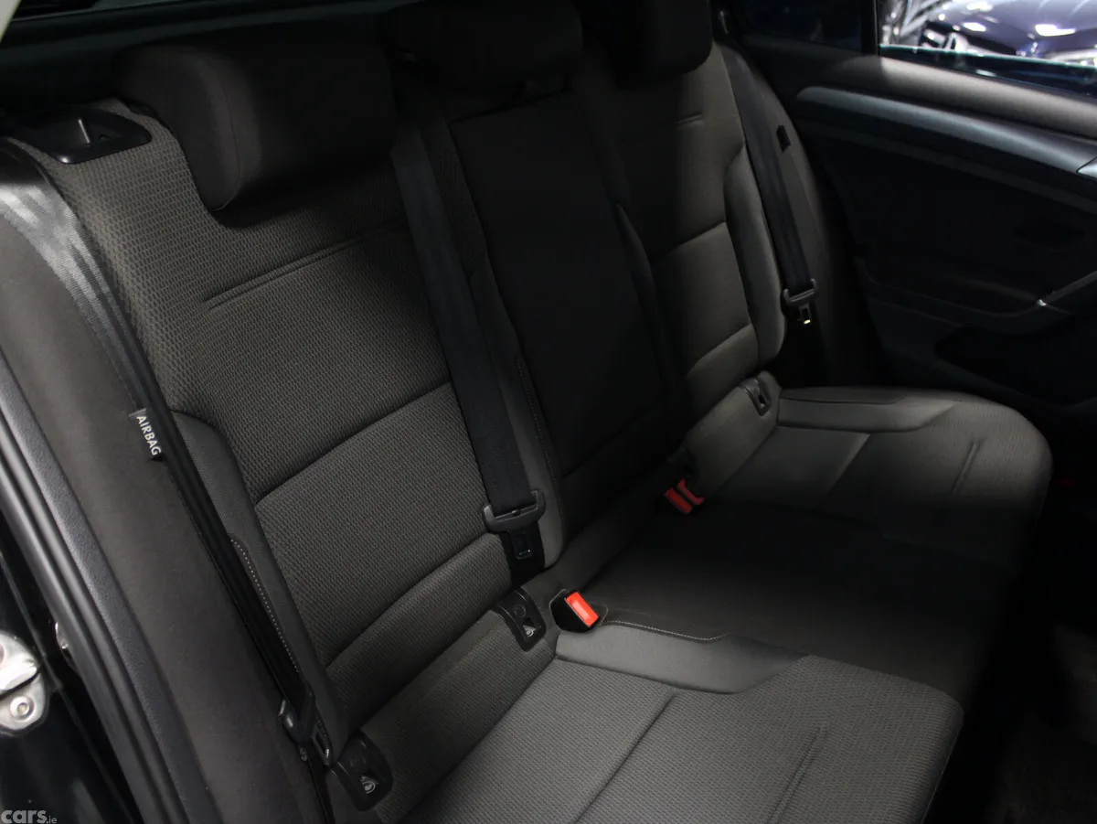 Volkswagen Golf Hatchback, Petrol, 2019, Black