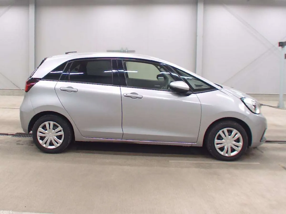Honda Fit Hatchback, Petrol Hybrid, 2023, Silver