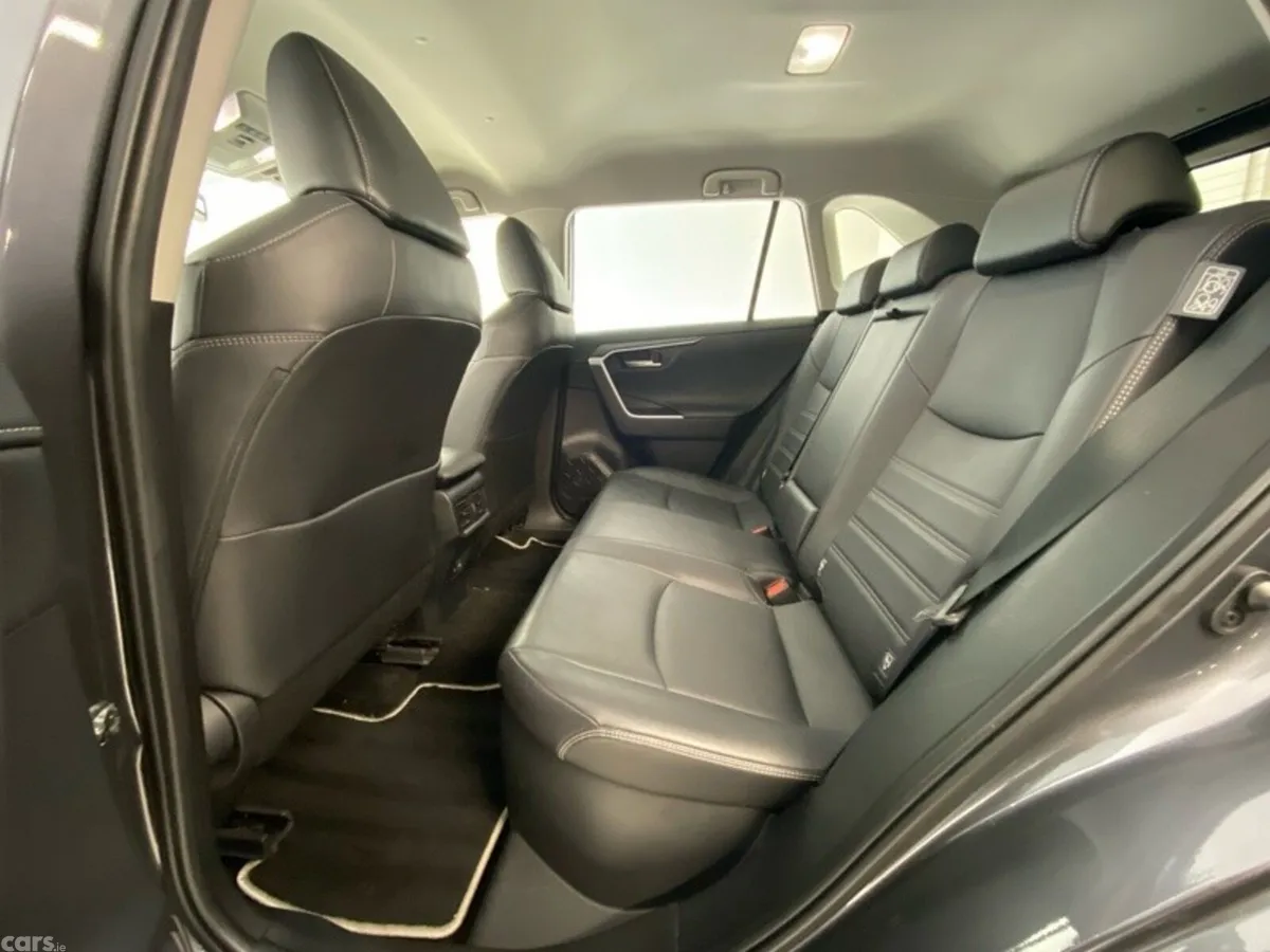 Toyota RAV4 SUV, Petrol Hybrid, 2024, Grey
