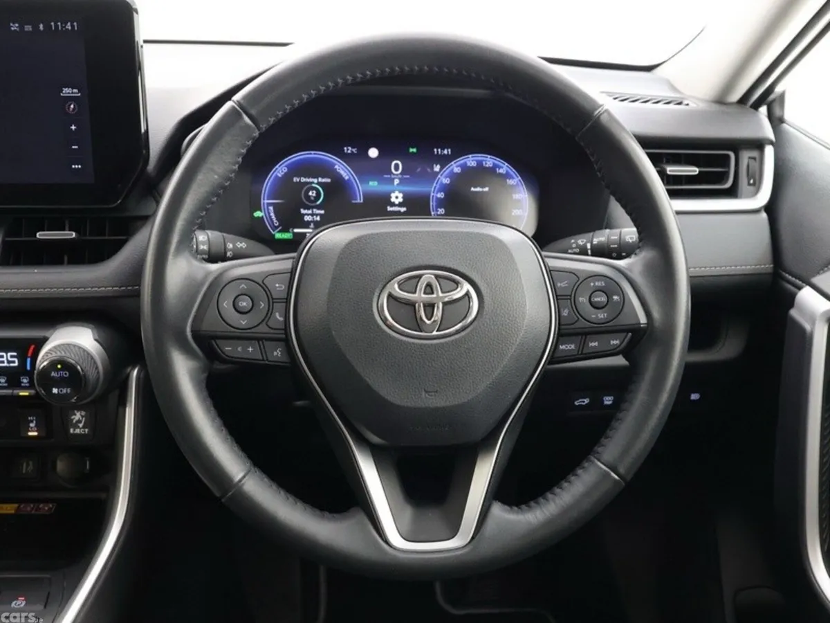 Toyota RAV4 SUV, Petrol Hybrid, 2024, Grey