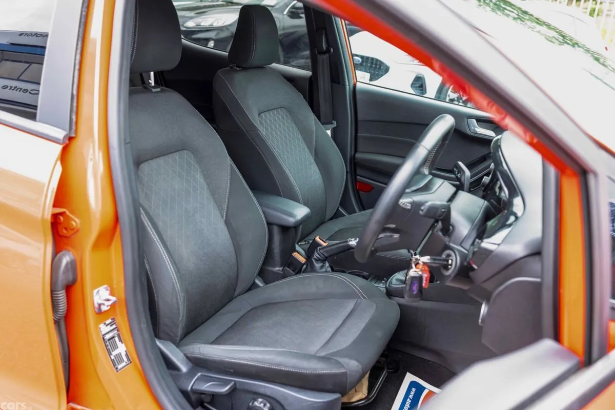 Ford Fiesta Hatchback, Petrol, 2019, Red