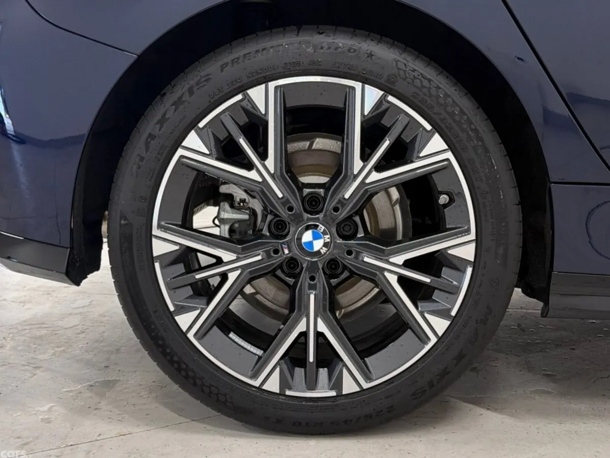 BMW 1-Series Hatchback, Petrol, 2026, Blue