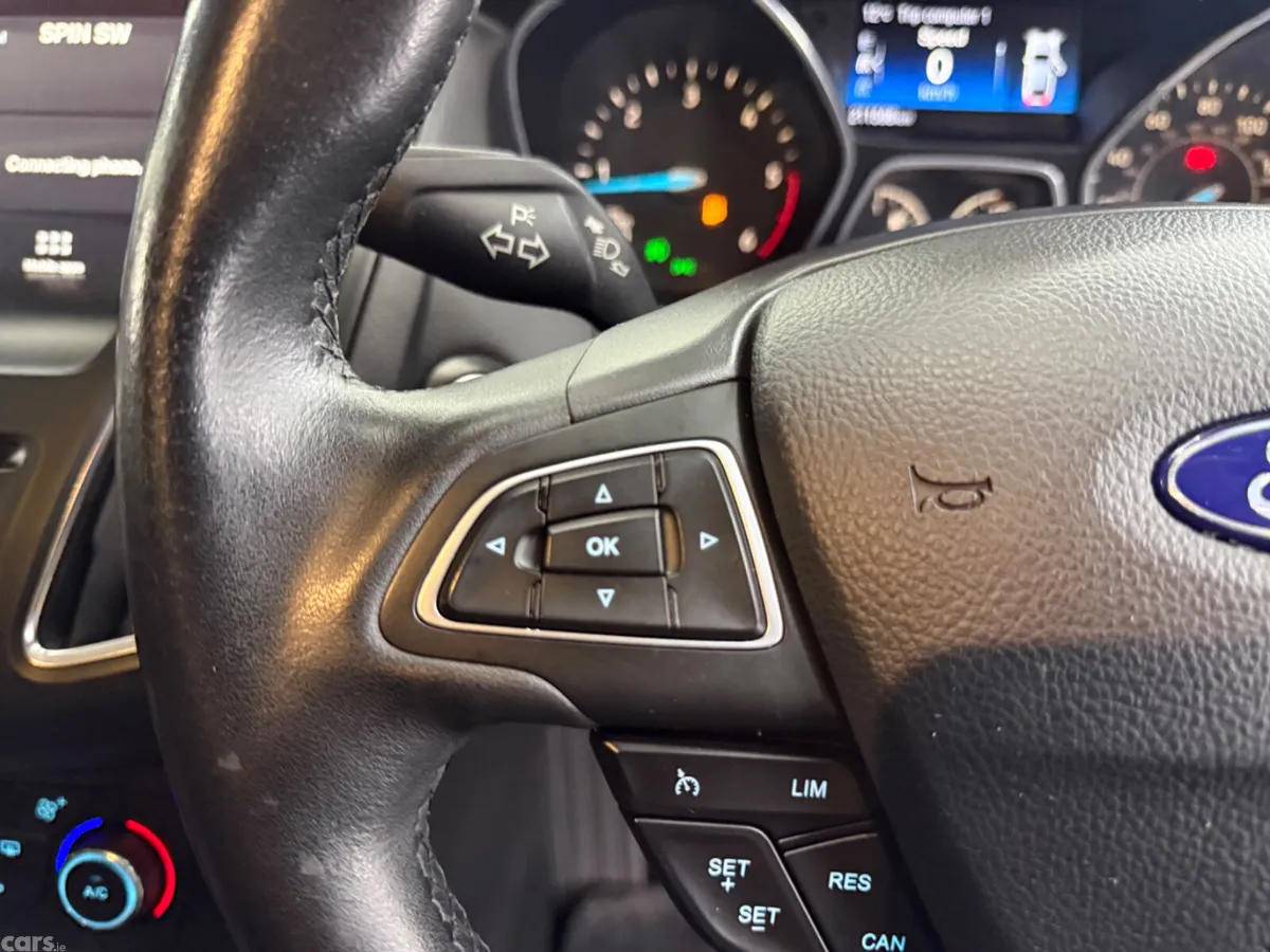 Ford Focus Hatchback, Diesel, 2017, Silver