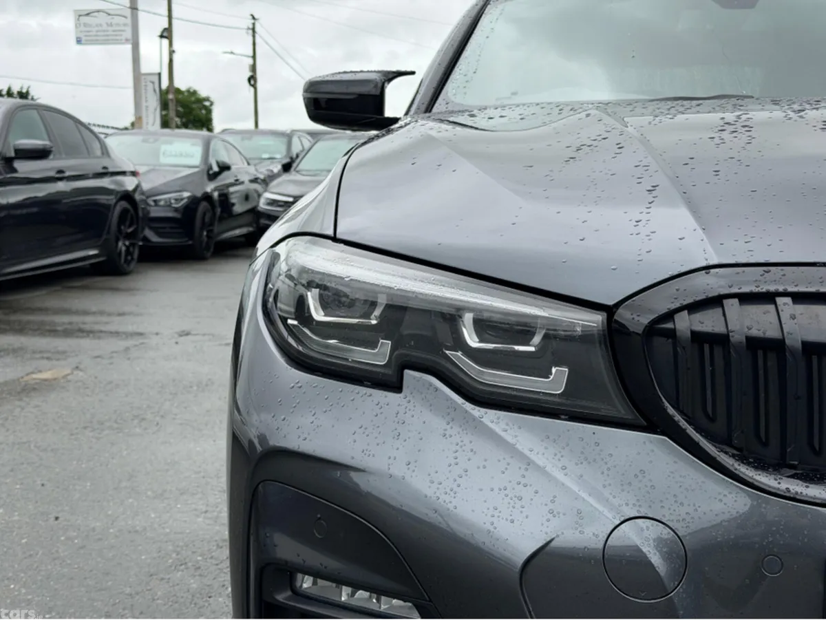 BMW 3-Series Saloon, Petrol Plug-in Hybrid, 2022, Grey