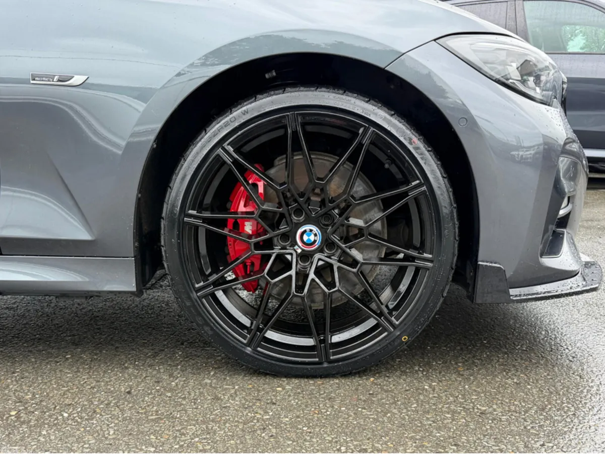 BMW 3-Series Saloon, Petrol Plug-in Hybrid, 2022, Grey