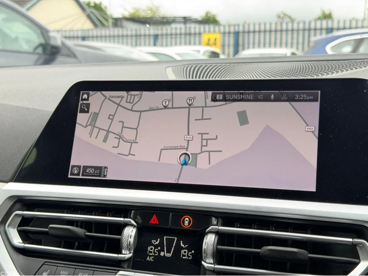 BMW 3-Series Saloon, Petrol Plug-in Hybrid, 2022, Grey