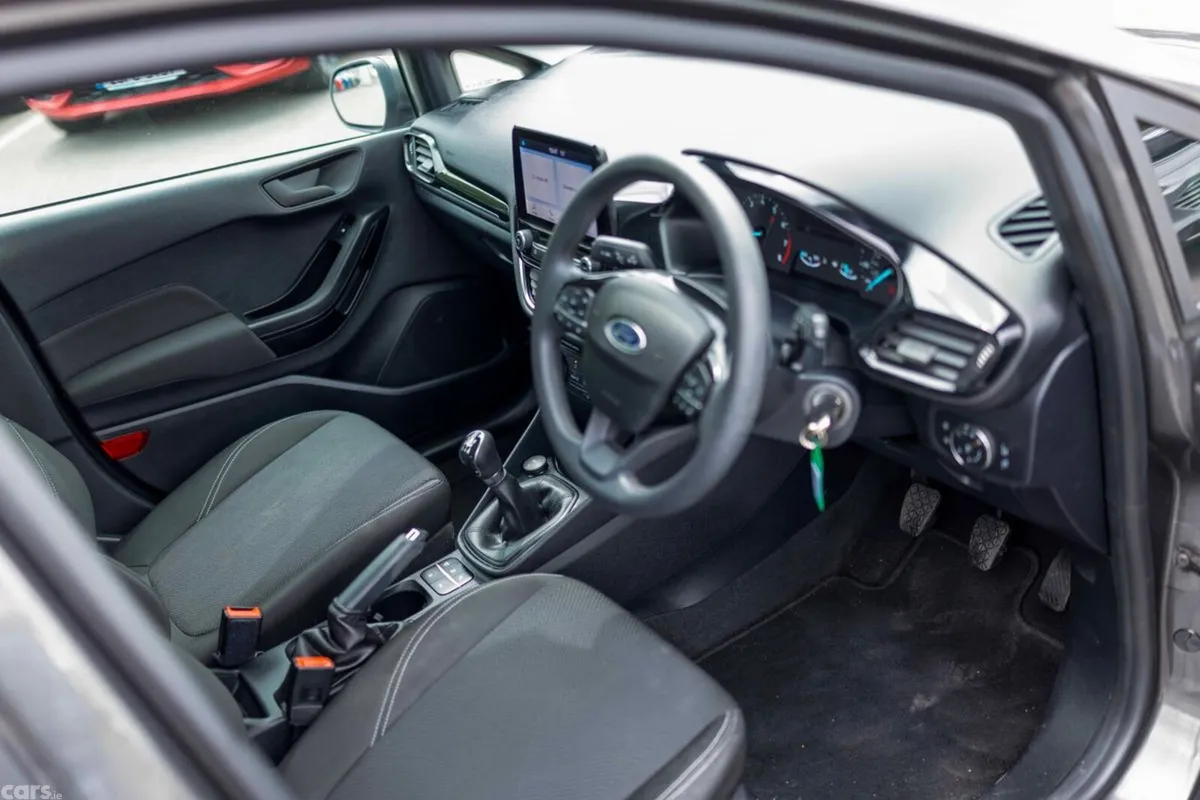 Ford Fiesta Hatchback, Petrol, 2023, Grey