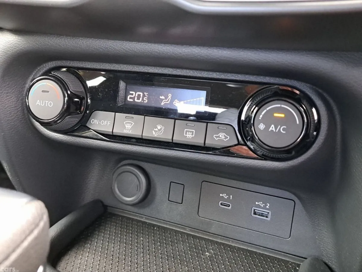 Nissan Juke SUV, Petrol Hybrid, 2026, White