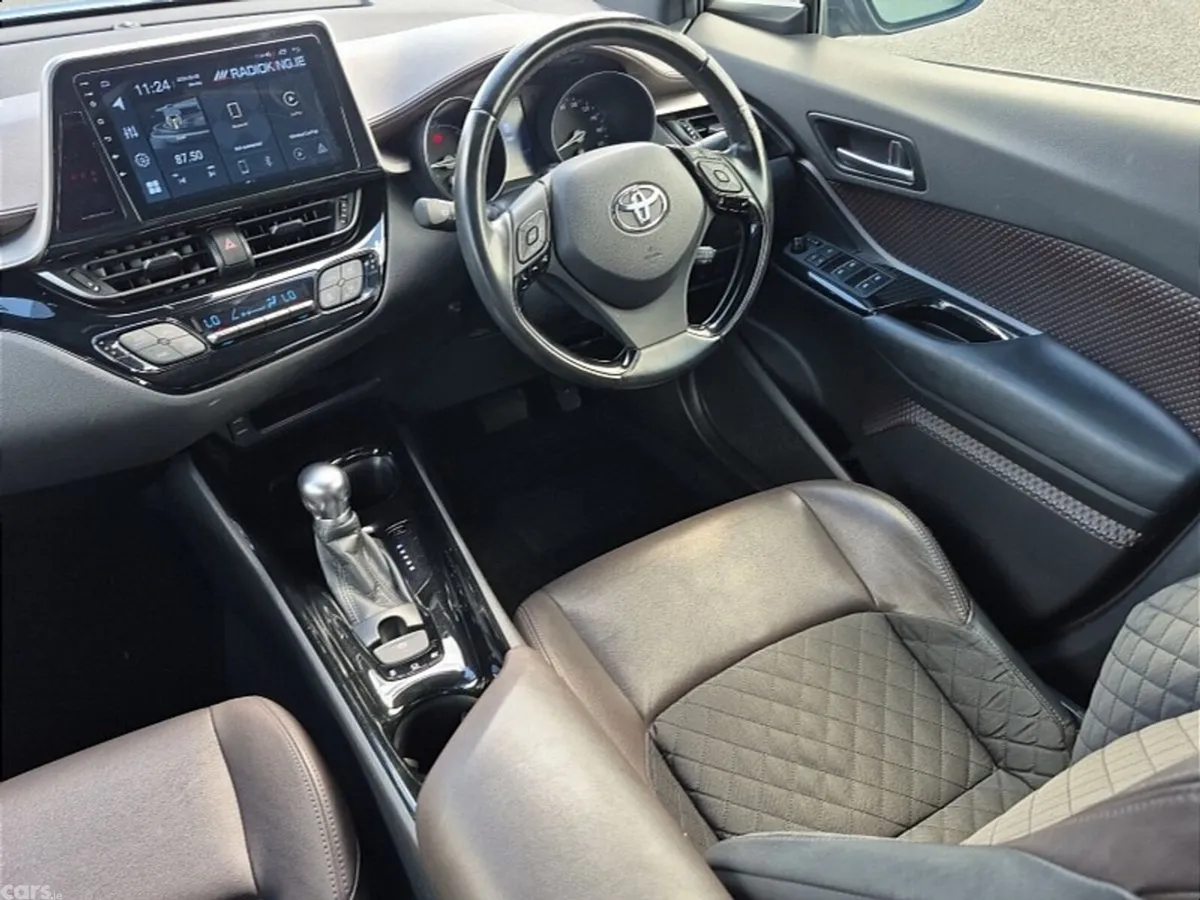 Toyota C-HR SUV, Petrol Hybrid, 2017, Black