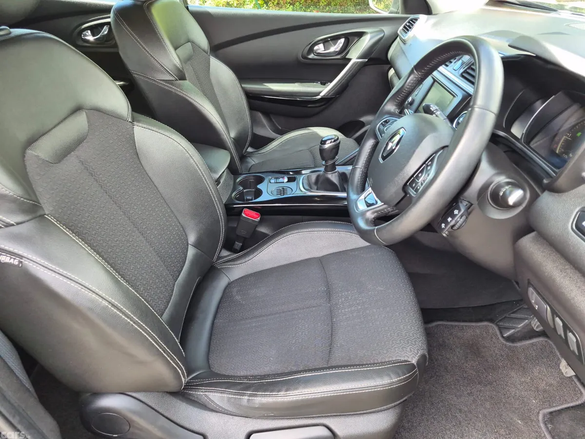 Renault Kadjar SUV, Diesel, 2016, Black
