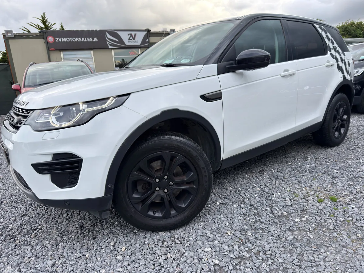 Land Rover Discovery Sport SUV, Diesel, 2015, White