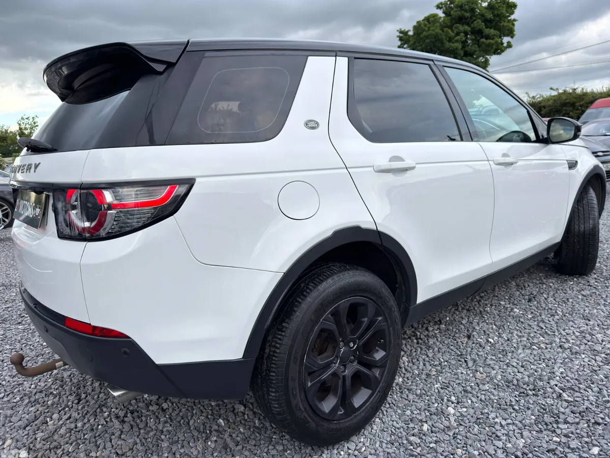 Land Rover Discovery Sport SUV, Diesel, 2015, White