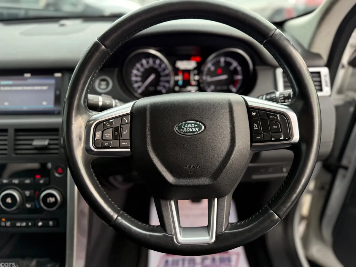 Land Rover Discovery Sport SUV, Diesel, 2015, White