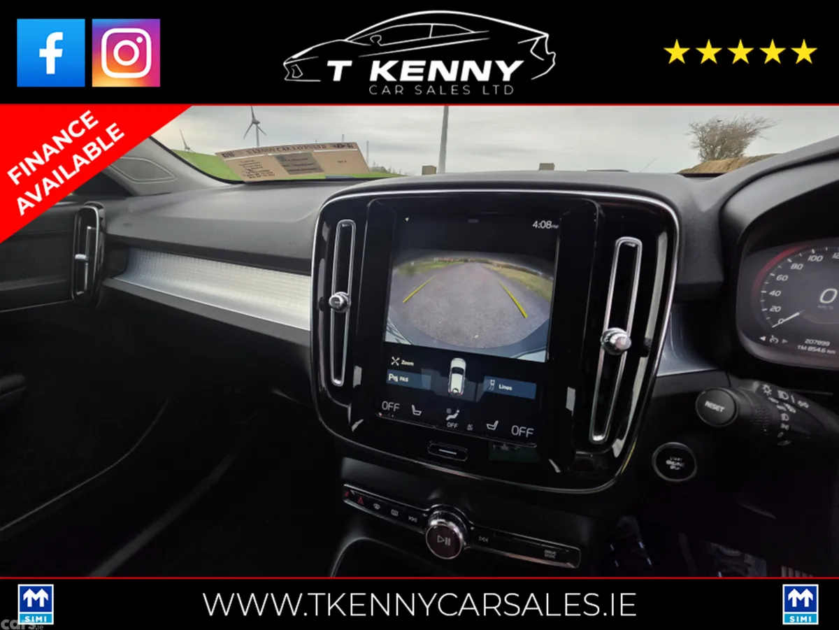 Volvo XC40 Estate, Diesel, 2019, White