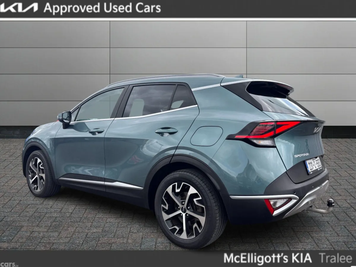 Kia Sportage MPV, Diesel Hybrid, 2023, Grey
