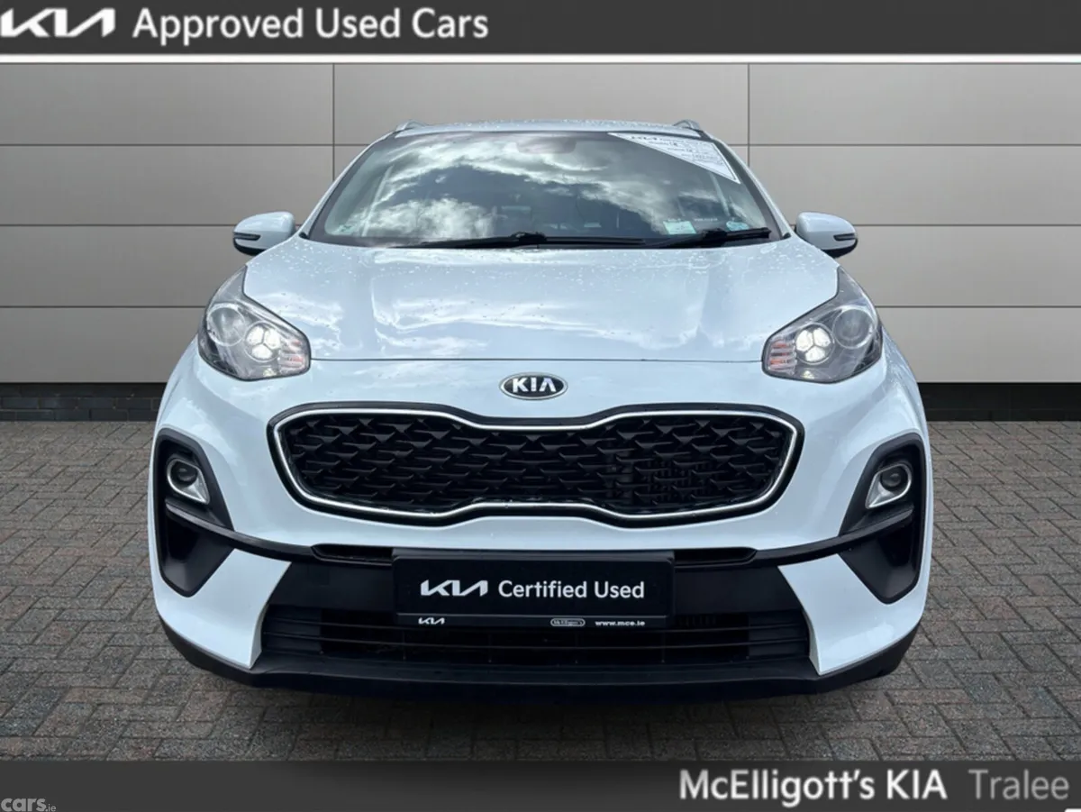 Kia Sportage MPV, Diesel Hybrid, 2021, White