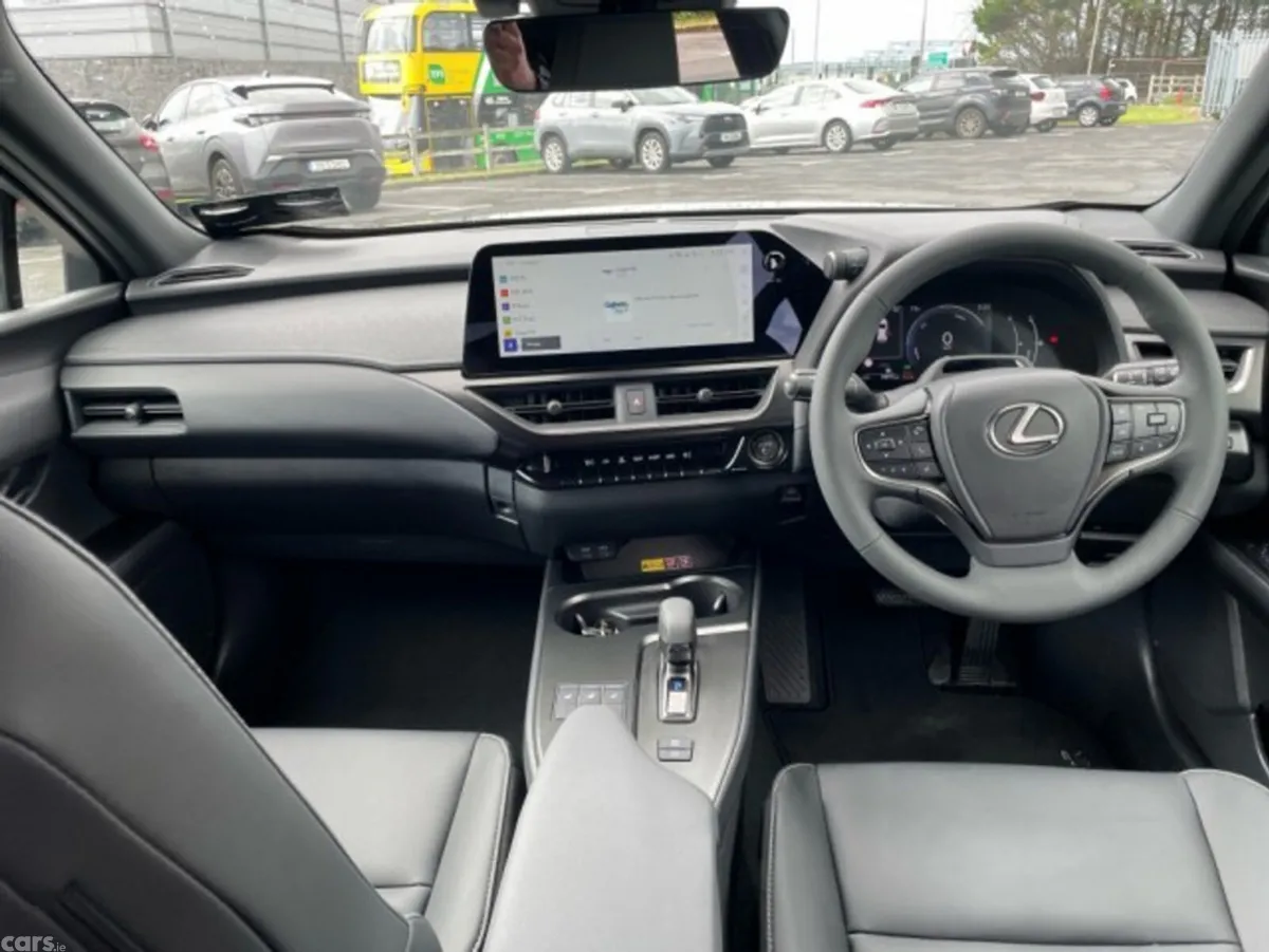 Lexus UX SUV, Petrol Hybrid, 2026, Green