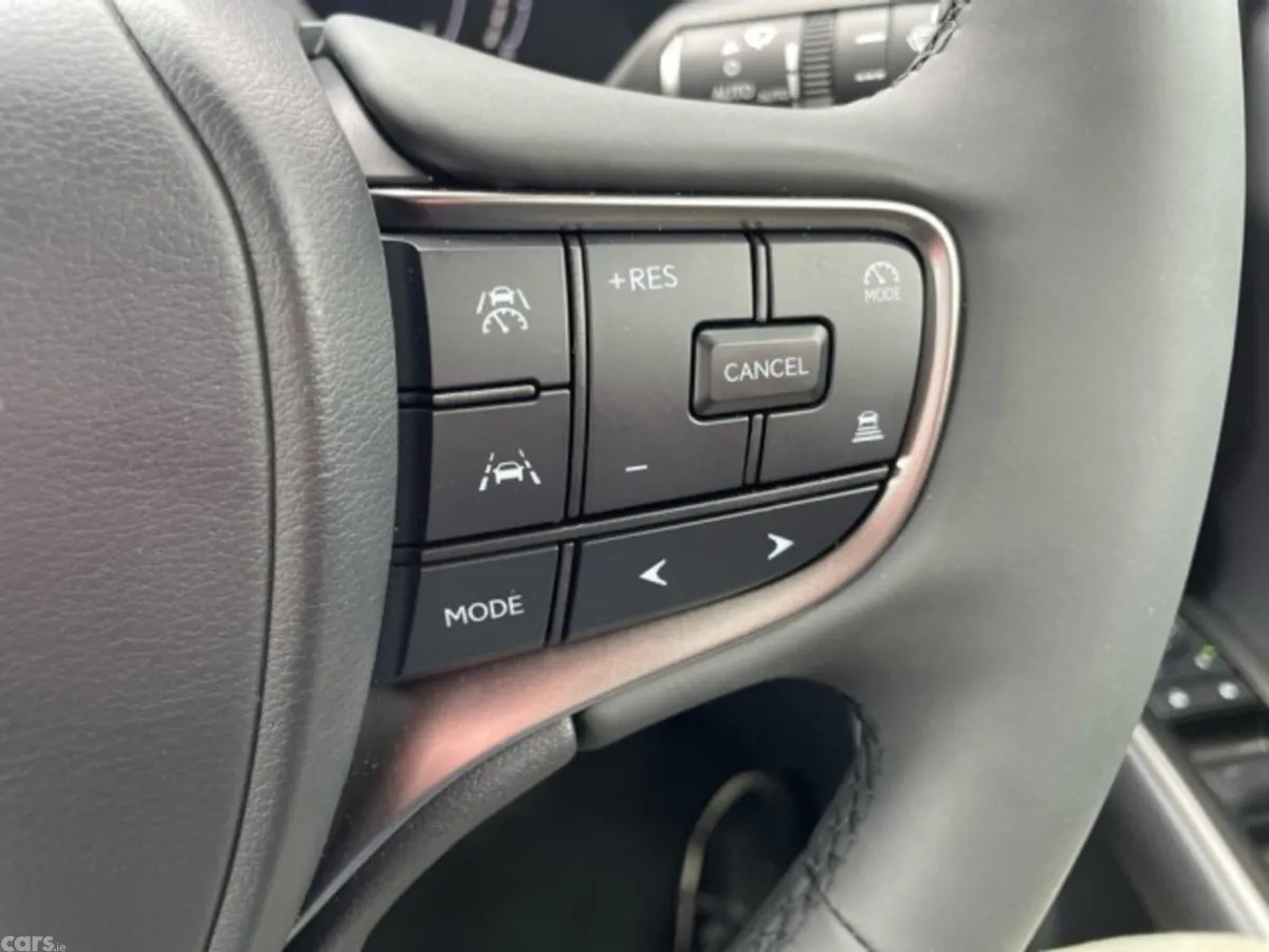 Lexus UX SUV, Petrol Hybrid, 2026, Green