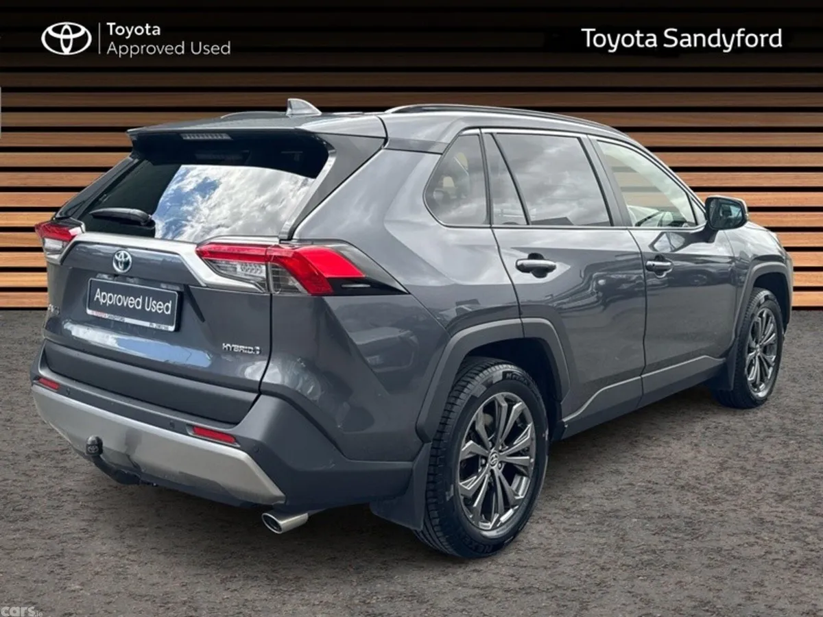 Toyota RAV4 SUV, Petrol Hybrid, 2024, Grey