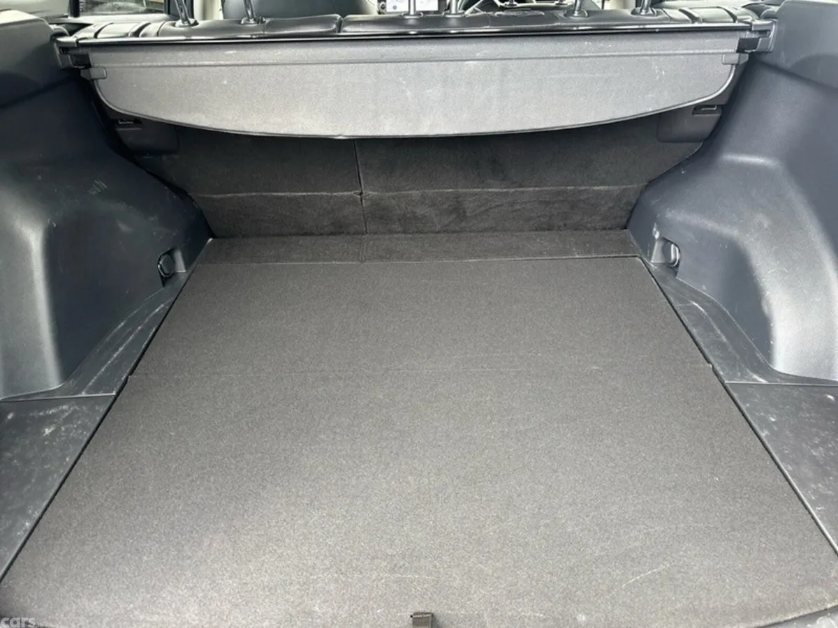 Toyota RAV4 SUV, Petrol Hybrid, 2024, Grey