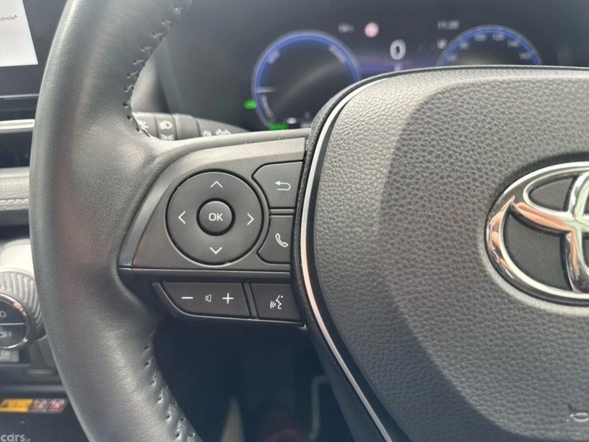 Toyota RAV4 SUV, Petrol Hybrid, 2024, Grey