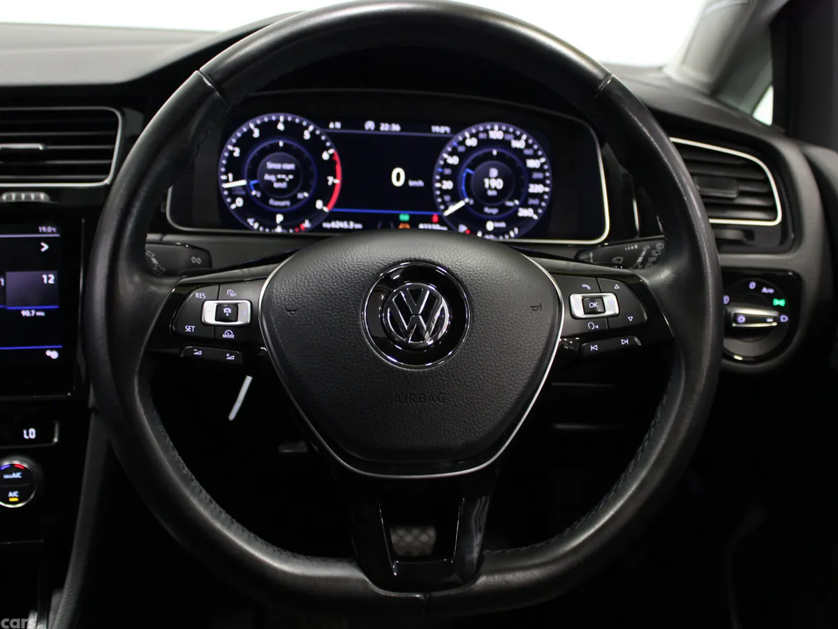 Volkswagen Golf Hatchback, Petrol, 2018, White