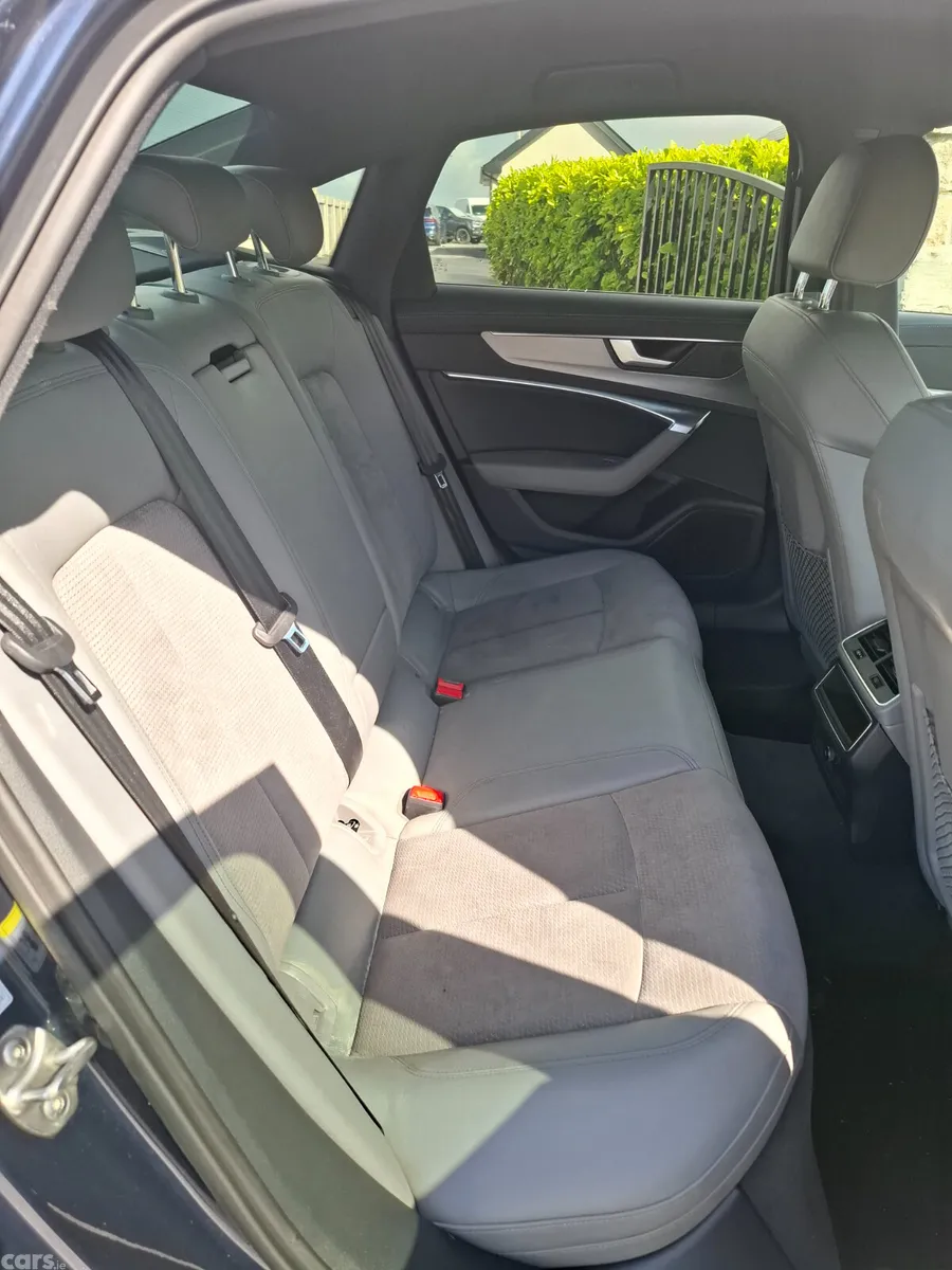 Audi A6 Saloon, Diesel, 2021, Blue