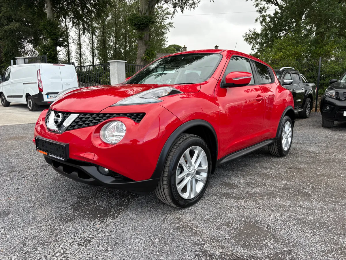 Nissan Juke SUV, Petrol, 2017, Red
