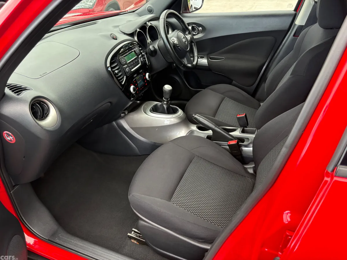 Nissan Juke SUV, Petrol, 2017, Red