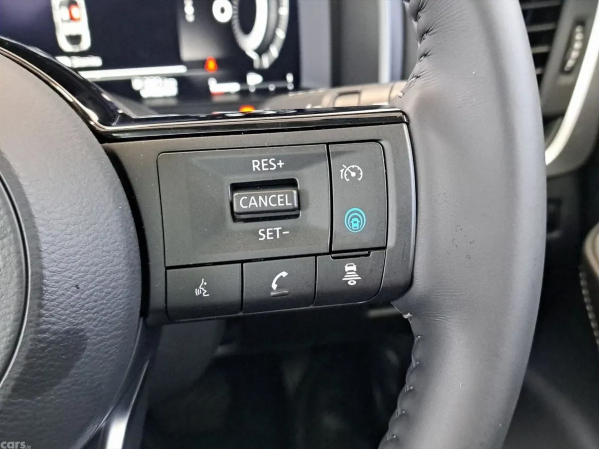 Nissan Qashqai SUV, Petrol Hybrid, 2026, Blue