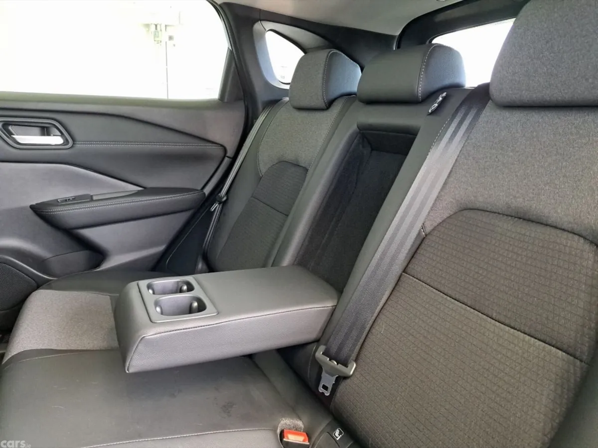 Nissan Qashqai SUV, Petrol Hybrid, 2026, Blue