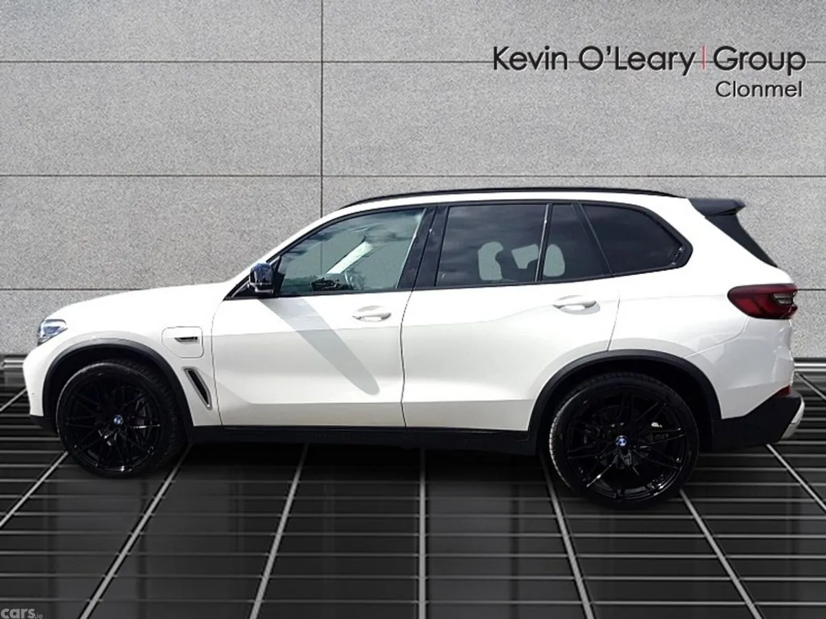 BMW X5 SUV, Petrol Plug-in Hybrid, 2022, White