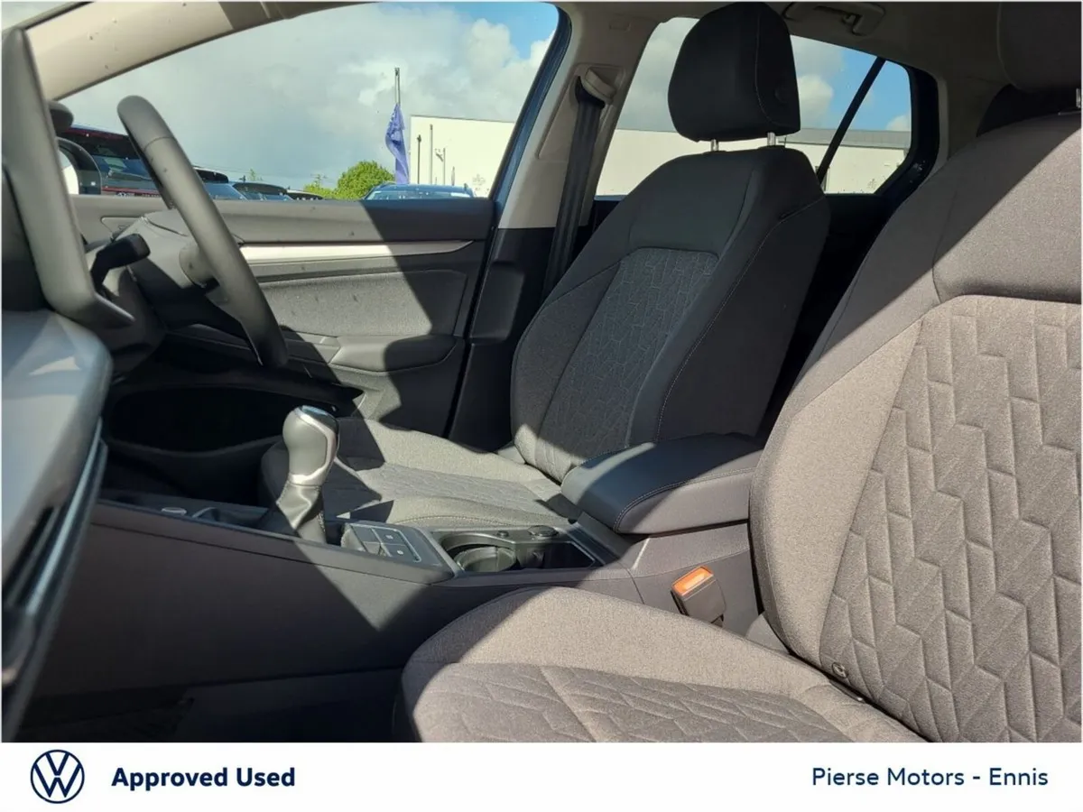 Volkswagen Golf Hatchback, Diesel, 2026, Blue