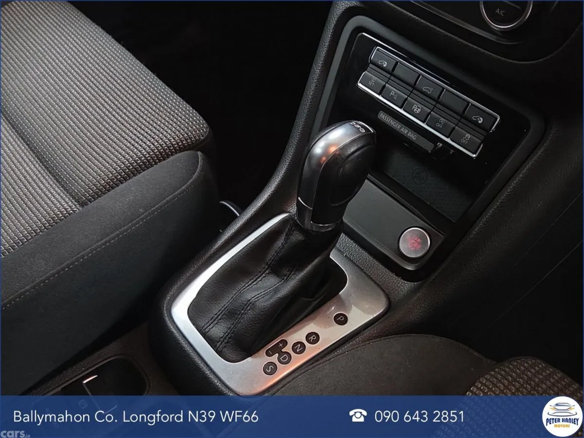 Volkswagen Sharan MPV, Petrol, 2014, Grey