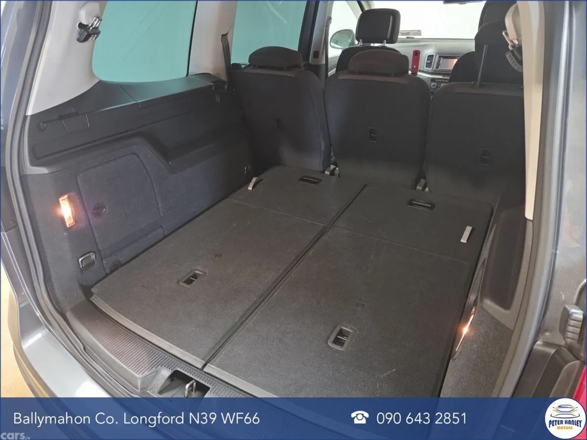 Volkswagen Sharan MPV, Petrol, 2014, Grey