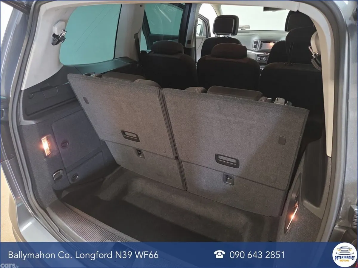 Volkswagen Sharan MPV, Petrol, 2014, Grey