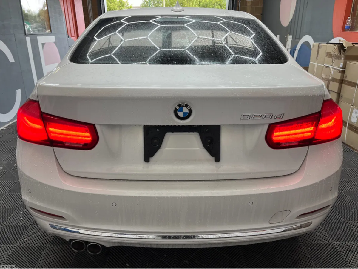 BMW 3-Series Hatchback, Diesel, 2018, White