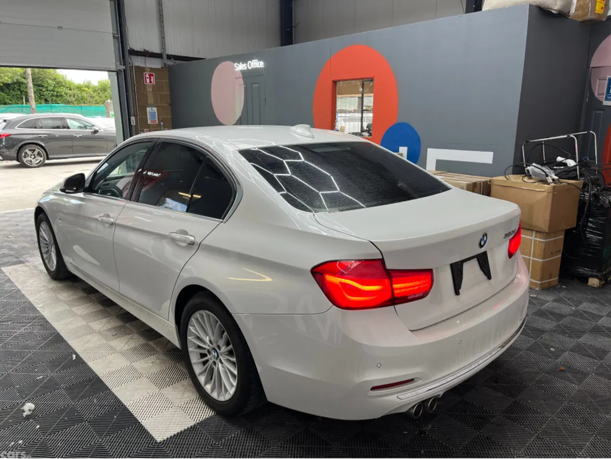 BMW 3-Series Hatchback, Diesel, 2018, White