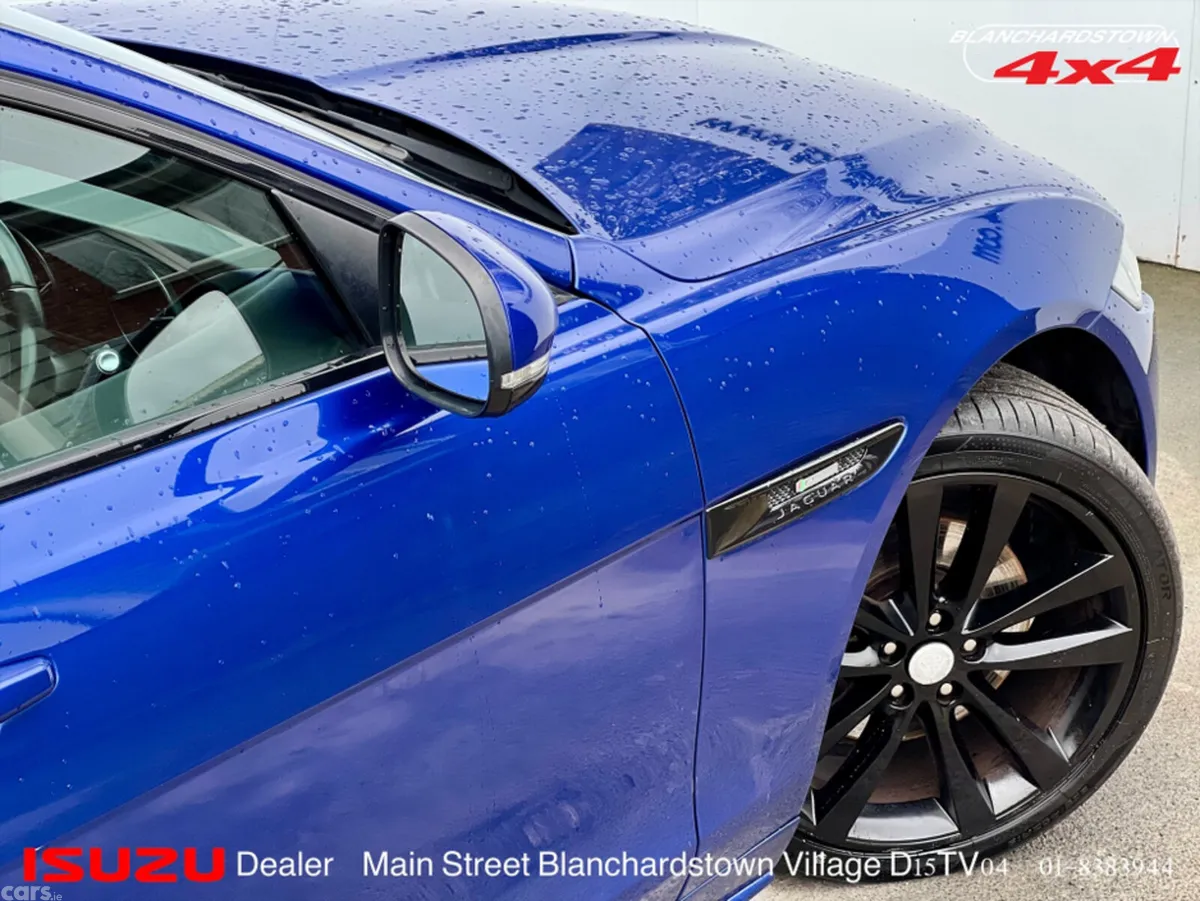 Jaguar XE Saloon, Diesel, 2017, Blue