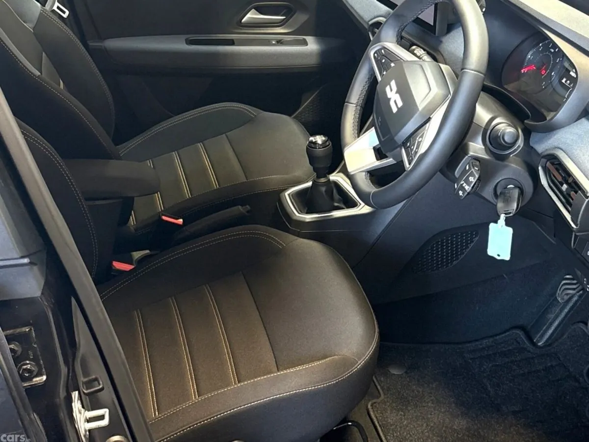 Dacia Sandero Stepway Hatchback, Petrol, 2026, Black