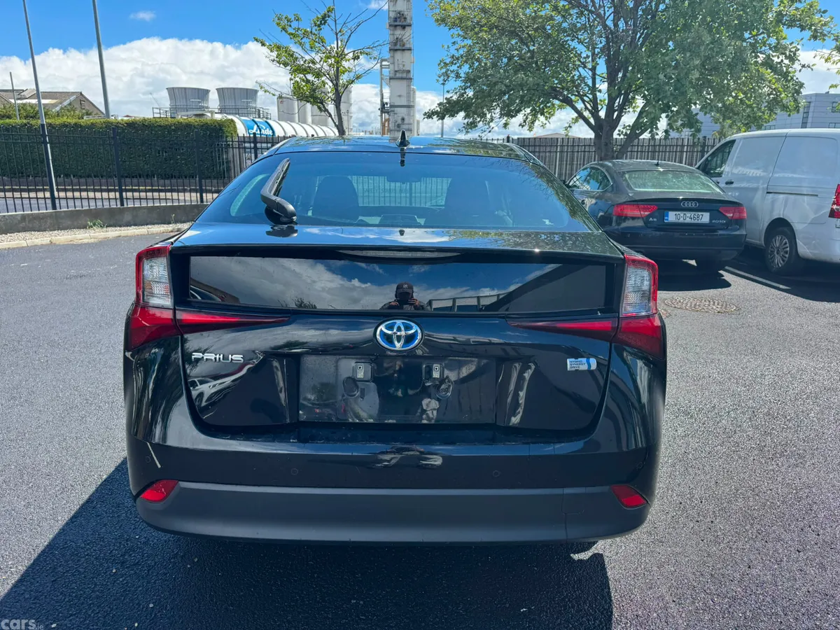 Toyota Prius Hatchback, Petrol, 2021, Black