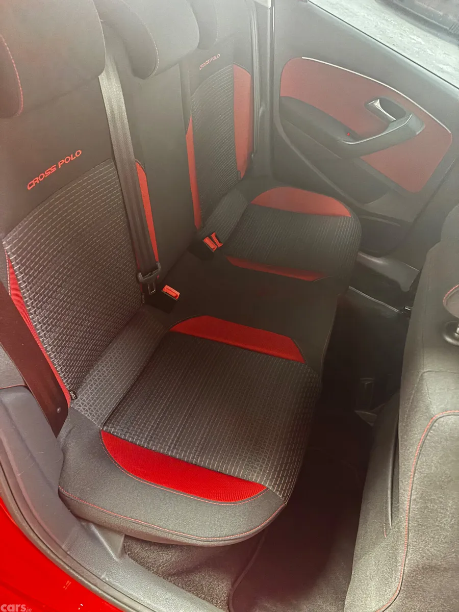 Volkswagen Polo Hatchback, Petrol, 2015, Red
