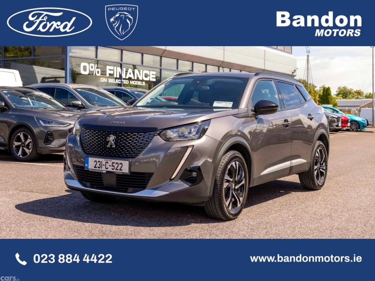 Peugeot 2008 MPV, Petrol, 2023, Grey