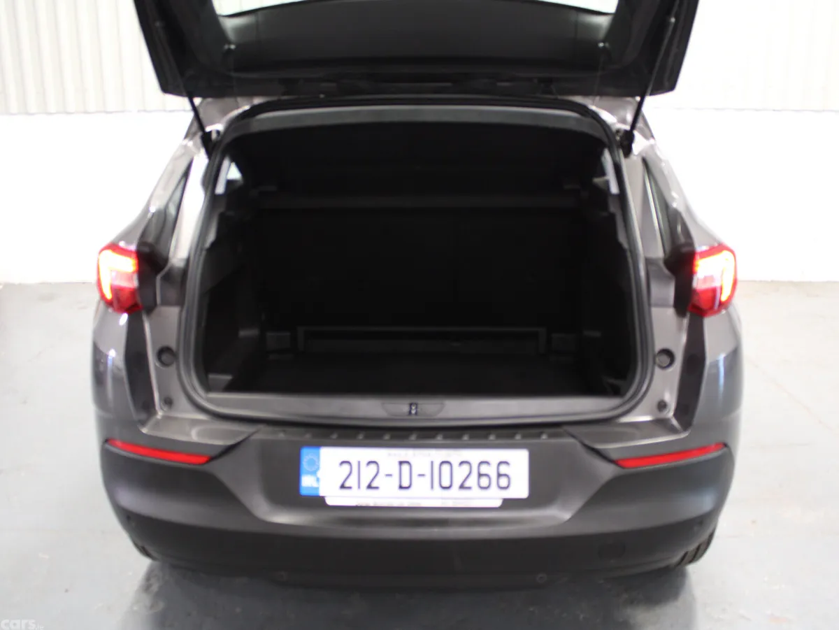 Opel Grandland X SUV, Petrol, 2021, Grey