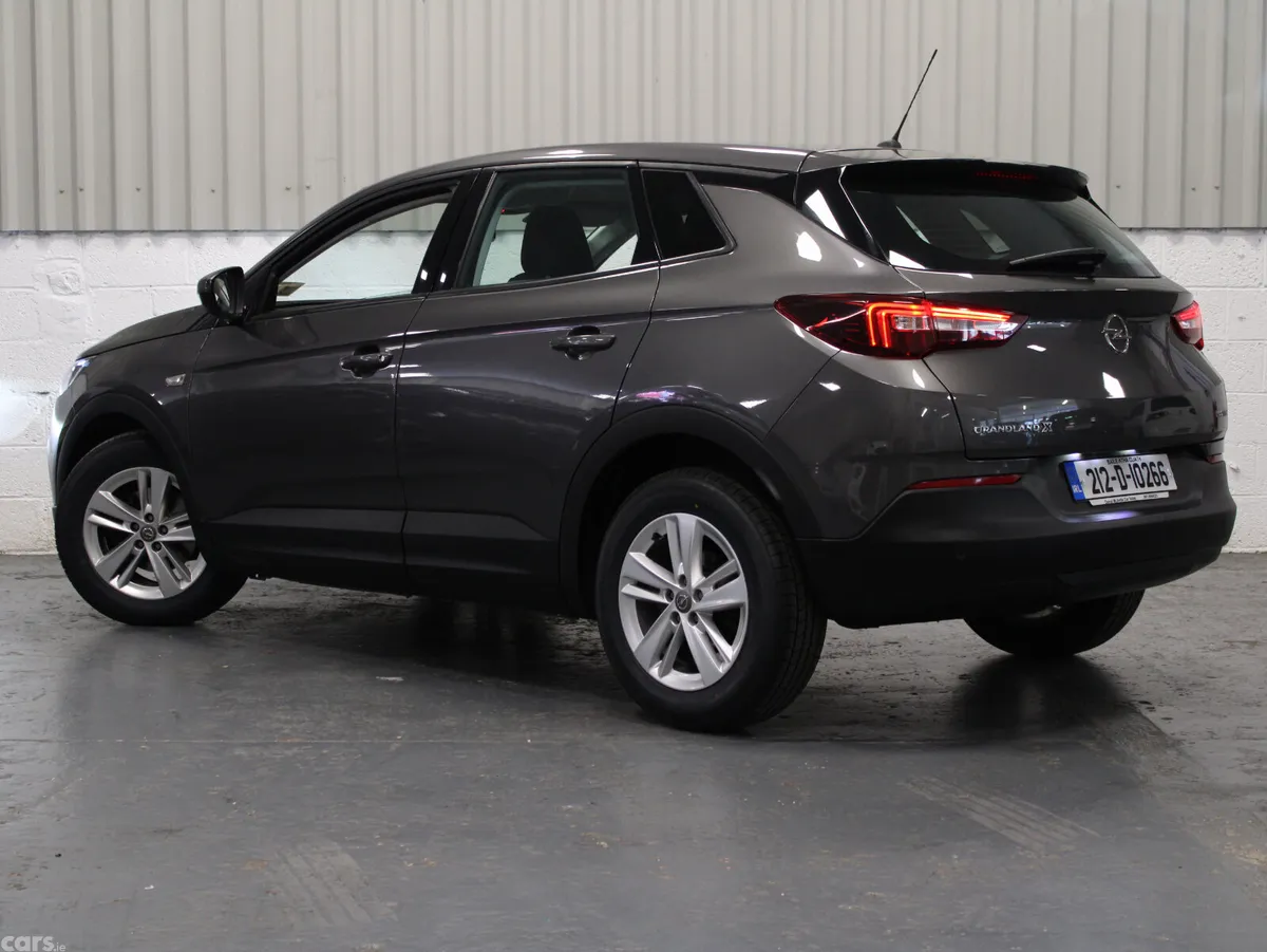 Opel Grandland X SUV, Petrol, 2021, Grey