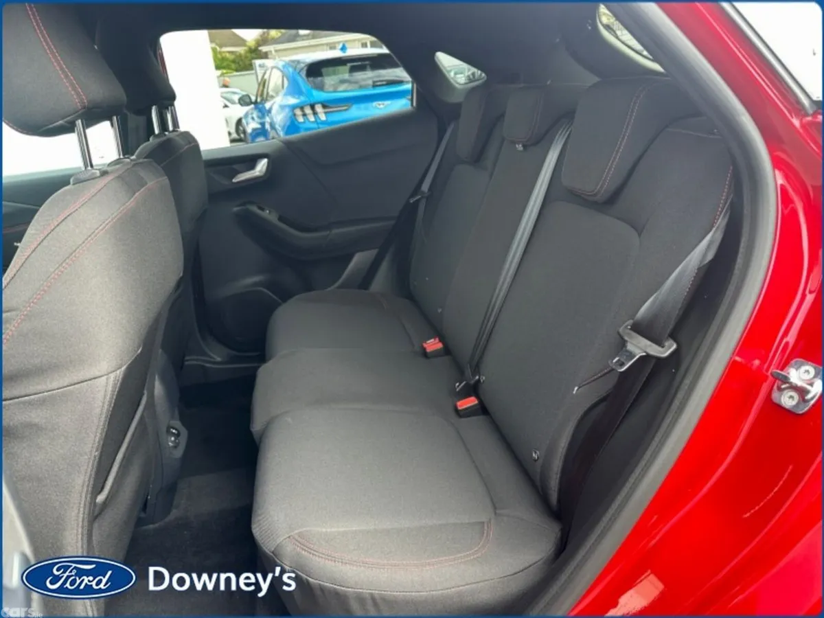 Ford Puma Hatchback, Petrol, 2025, Red