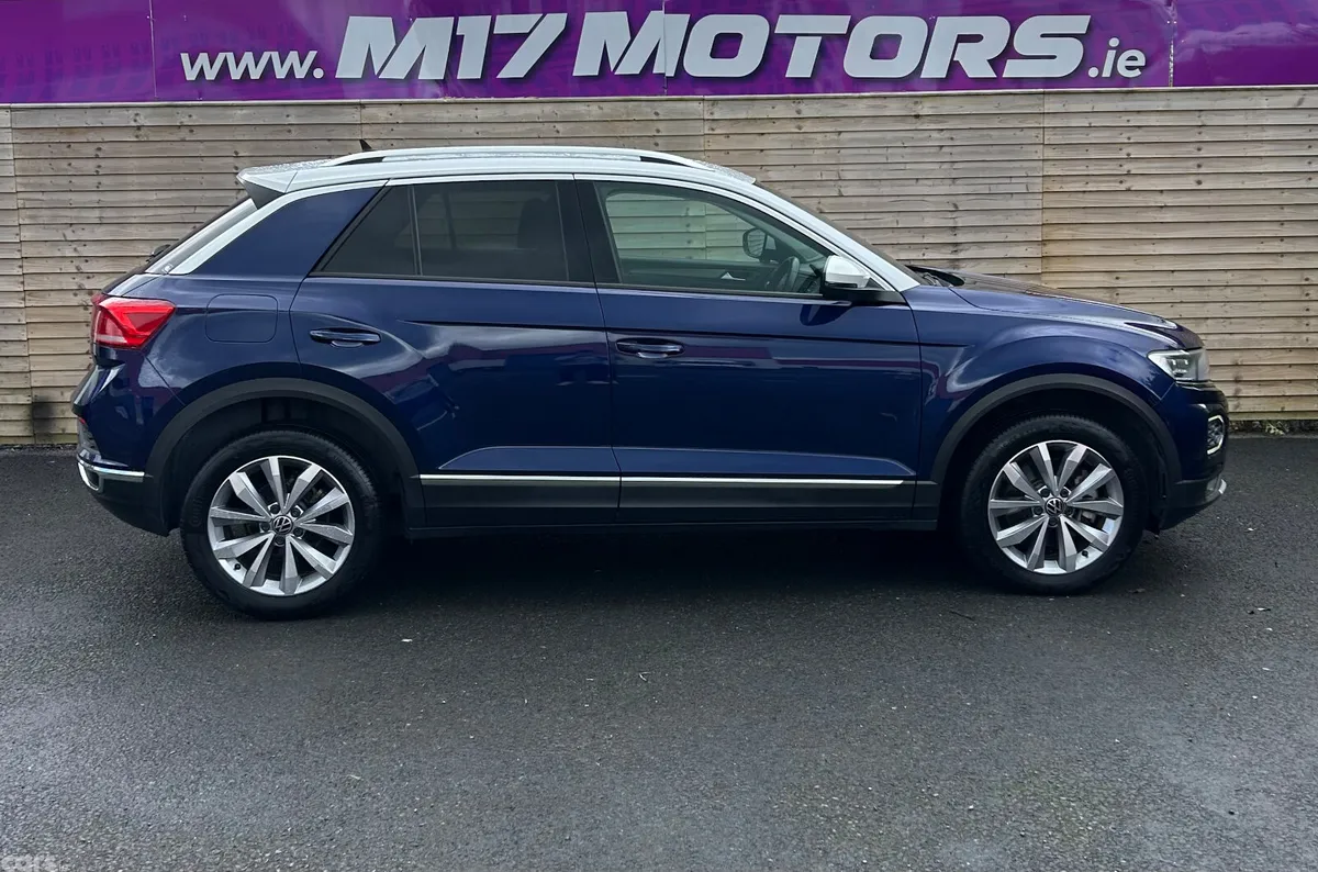 Volkswagen T-Roc SUV, Diesel, 2021, Blue