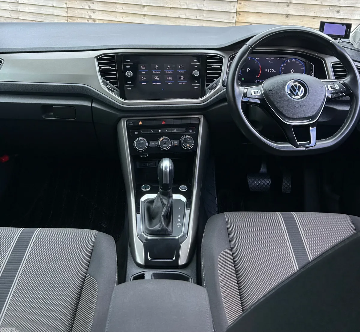 Volkswagen T-Roc SUV, Diesel, 2021, Blue