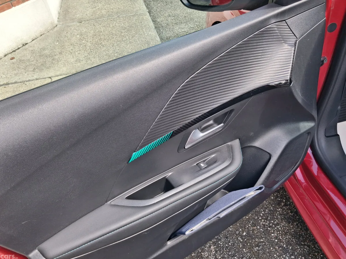 Peugeot 208 Hatchback, Petrol, 2021, Red