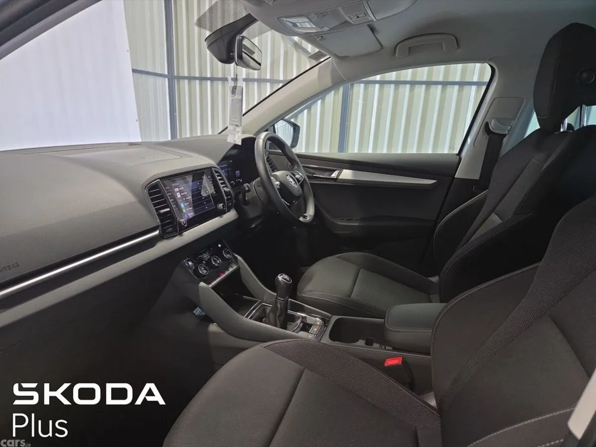 Skoda Karoq Estate, Diesel, 2024, Grey